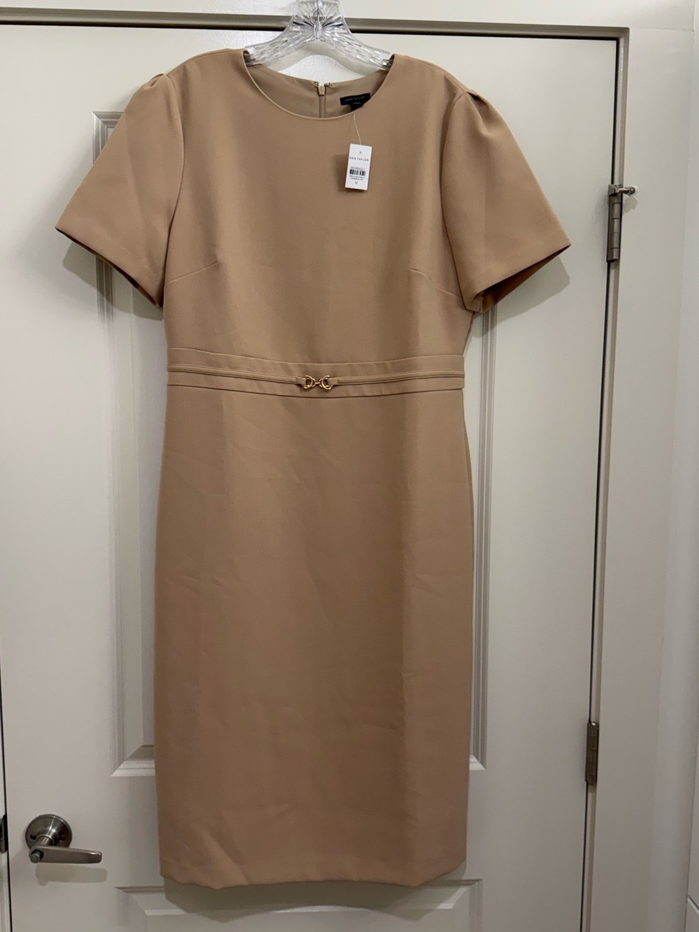 742 Camel Horse bit Sheath Dress Ann Taylor NWT